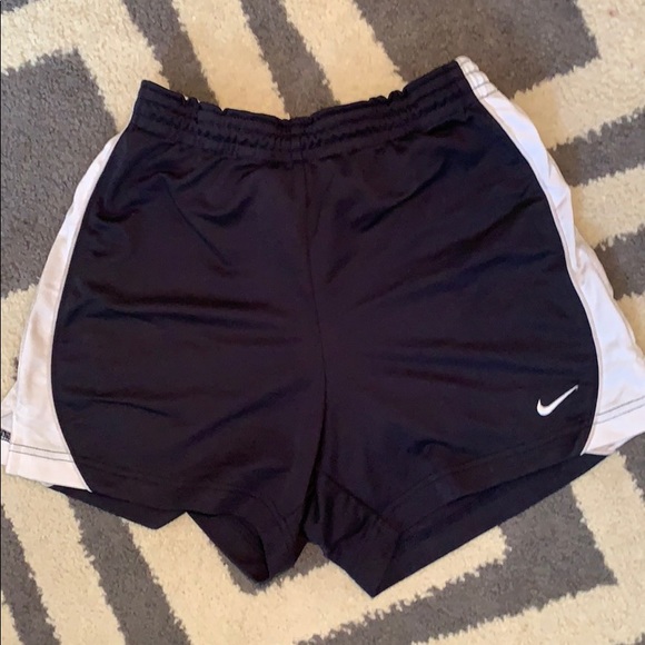 nike athletic shorts womens